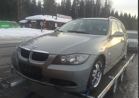 BMW 320 D E90 Osina