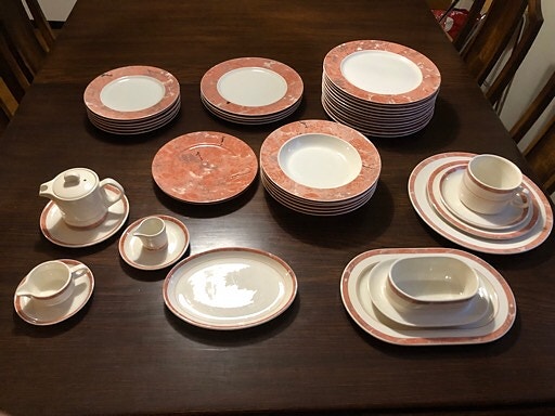 Villeroy & Boch astiasto 80/90- luvulta