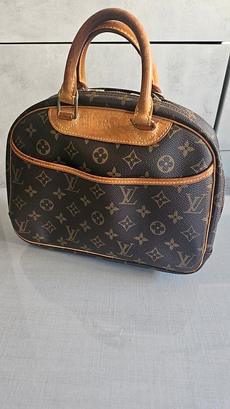 Louis Vuitton Trouville käsilaukku