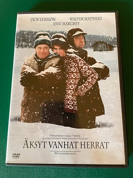 Äksyt vanhat herrat suomikansilla
