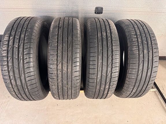 Nokian Tyres Hakka Blue 3 SUV 215/65R17 103H XL - DOT 0324 / pinta 7.5/7.5/7/7mm