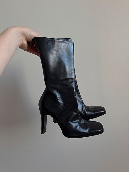 Mustat bootsit, koko 35