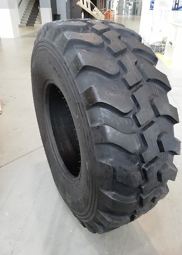 kurottajan renkaat 500/70R24 Galaxy Multi Tough 157A8