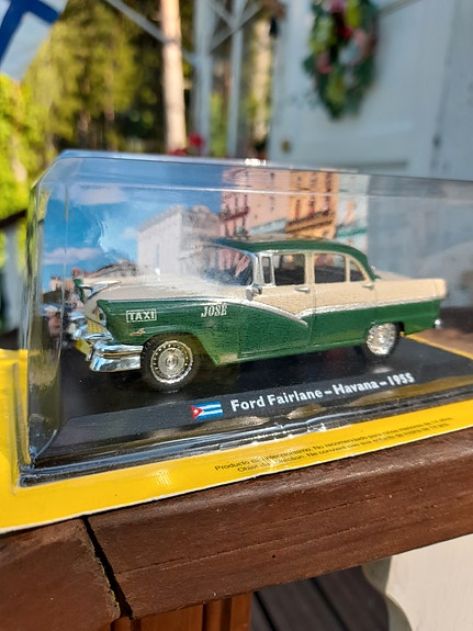Ford Fairlane 1955