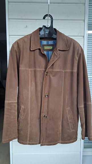 Product image 1 of 4