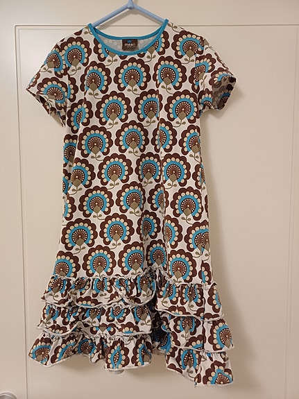 Tyttöjen mekko koko 146/152