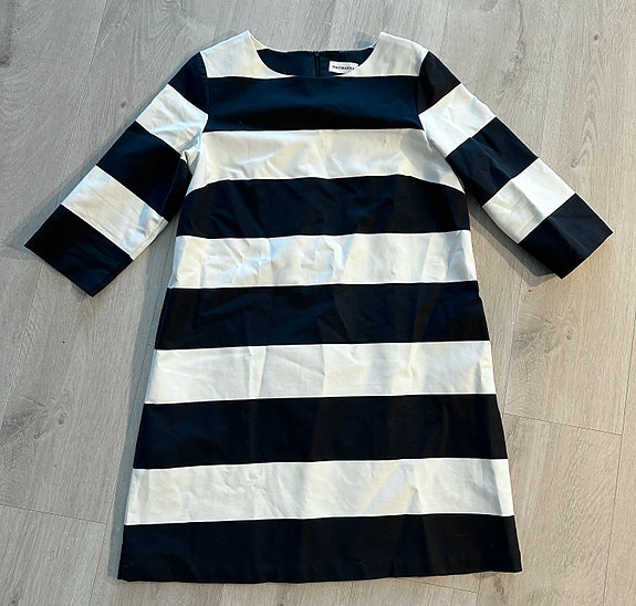 Marimekko mekko 44
