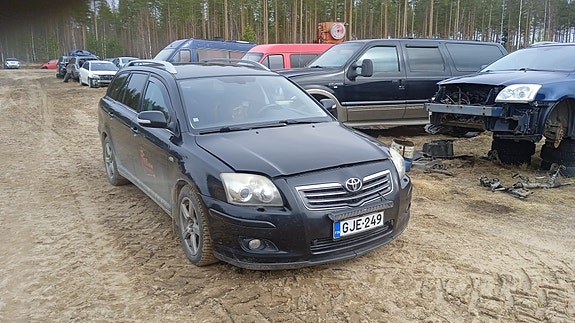 Toyota Avensis 2,2 d-cat