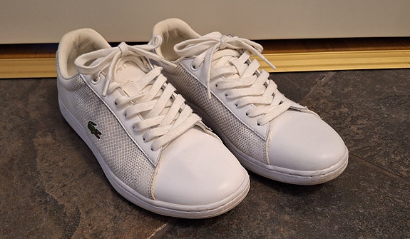 Lacoste tennarit