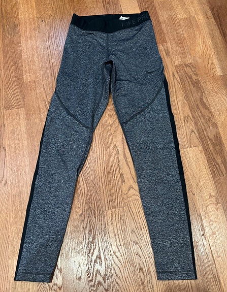Nike Pro treenitrikoot