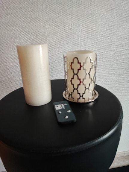 Led kynttilät 2 kpl ja led lyhty