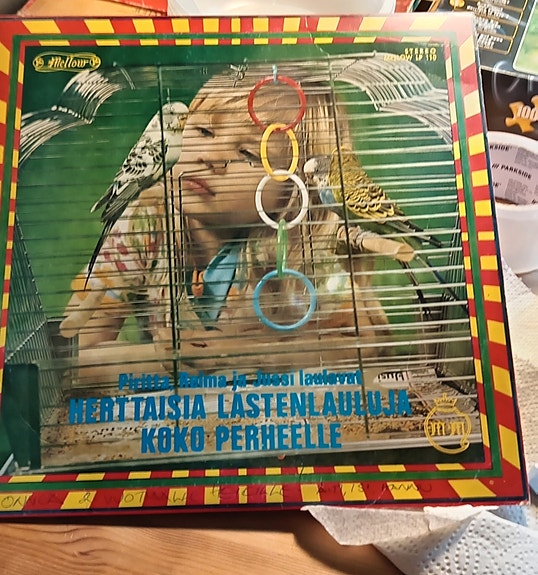 Herttaisia Lastenlauluja koko perheelle