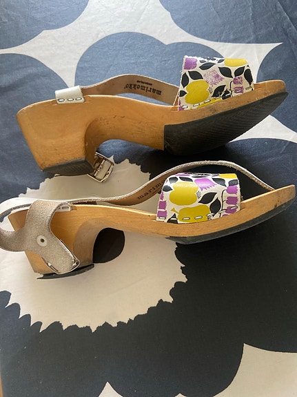 MARIMEKKO KESÄSANDAALIT/puukengät 38