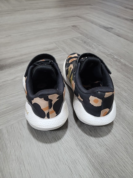 Product image 7 of 14