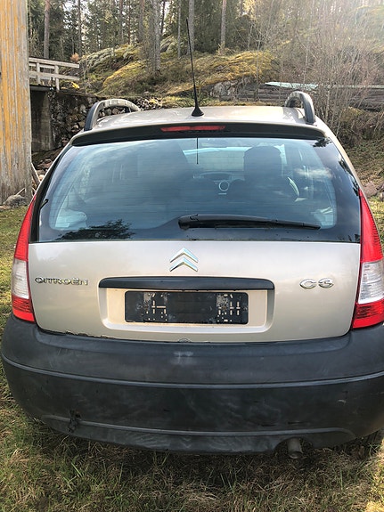 Citroen C3 XTR 1,6, vuosimalli 2005 varaosiksi