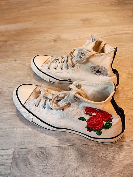 Custom Corverse, 41,5, valkoinen ruusu