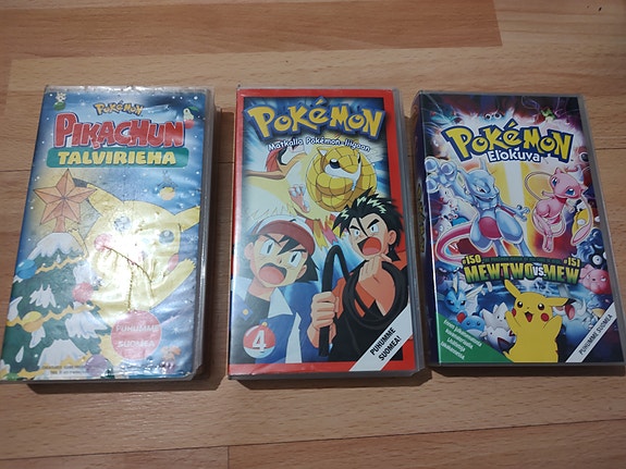 Pokémon kasetteja 3kpl