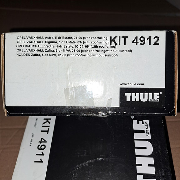 Thule 4912 kiinnikesarja Opel