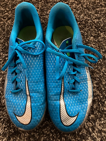 Nike Phantom jalkapallokengät 36