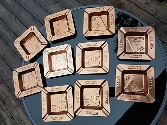 Product image 1 of 3