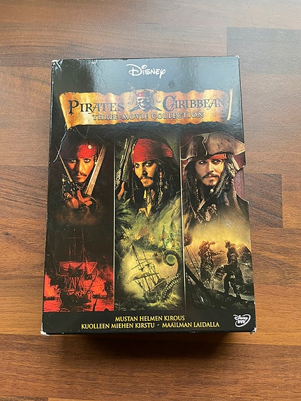 Dvd Pirates of caribian 3 elokuvaa