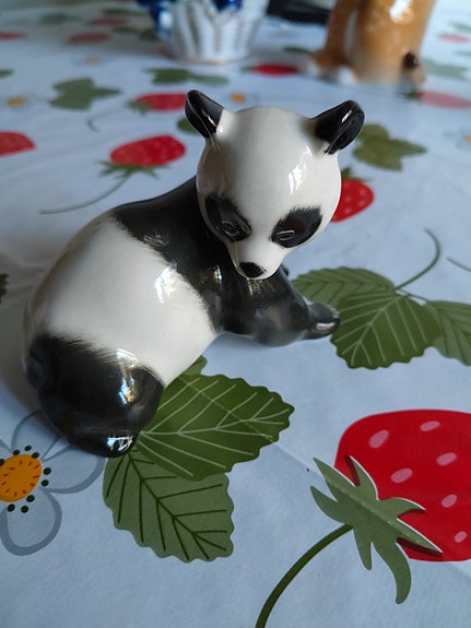 Lomonosov posliini panda