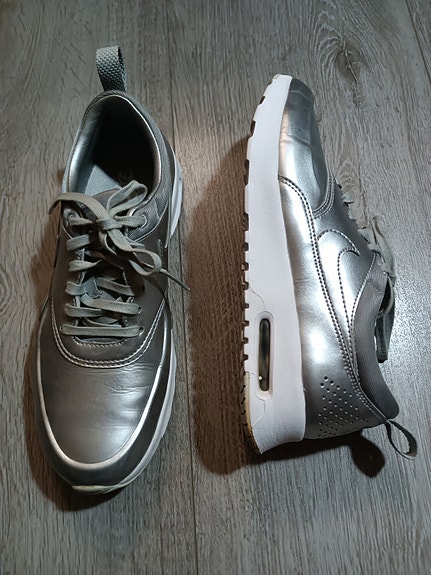 Nike Air Max Thea 39(40)/25cm hopeiset tennarit