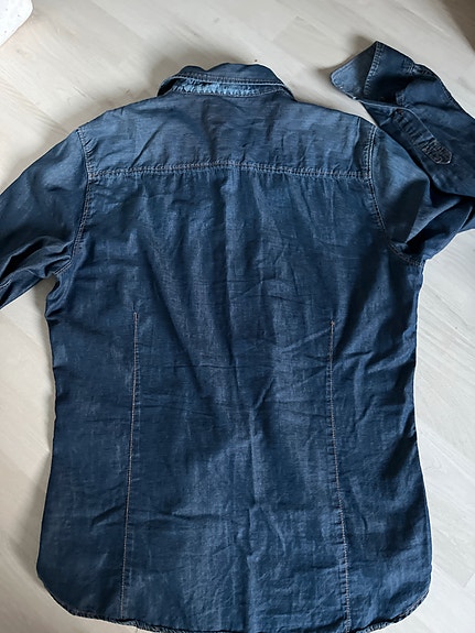 Sisley Slim Fit kauluspaita L