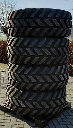 kurottajan renkaat 400/70R24 VREDESTEIN Endurion 152A8 (152B) TL