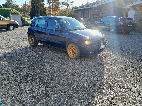 Osina Renault Clio -02