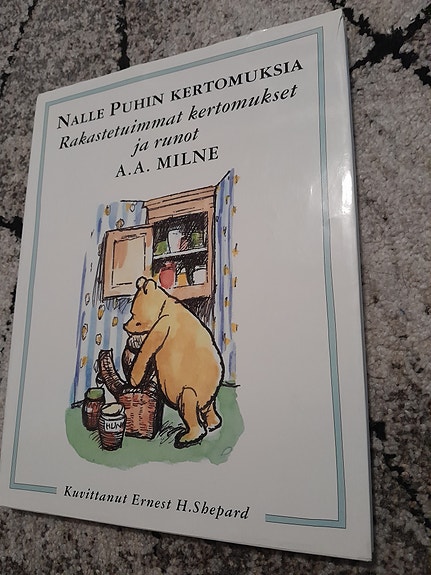 Nalle Puhin kertomuksia rakastetuimmat kertomukset ja runot