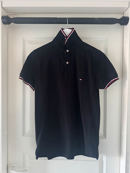 Tommy Hilfiger -kauluspaita