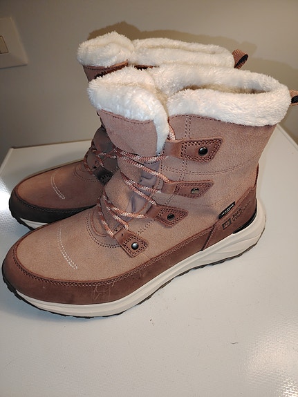 Myynti Jack wolfskin talvikengät koko 42