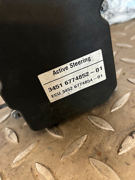 BMW e60 / e61 ABS pumppu / yksikkö 6774852