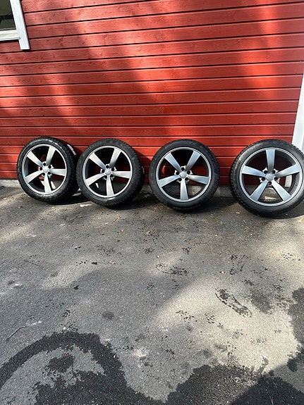 Audi s8 alkuperäiset vanteet uusilla kitkoilla