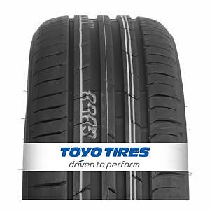 Uudet Toyo 235/30R18 kesärenkaat rahteineen