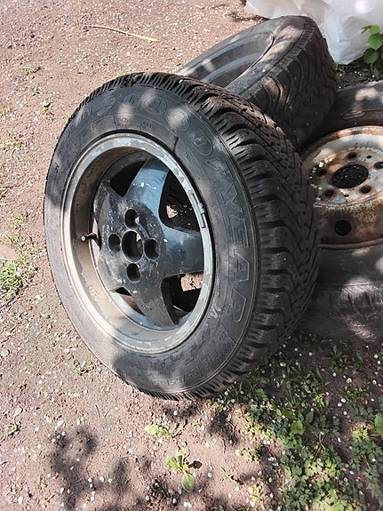 Alumiinivanteet 15" 4x114.3