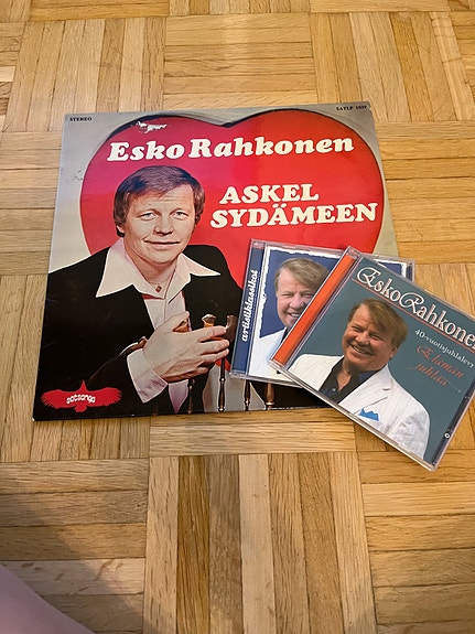 LP Esko Rahkonen ja CD levyt 3 kpl