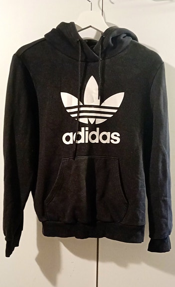 Adidas huppari