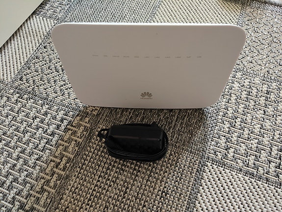 Huawei reititin/modeemi