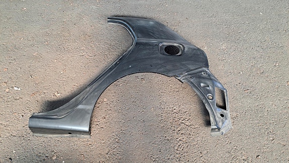 Toyota Corolla takalokasuoja