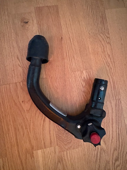 Auton peräkoukku BMW