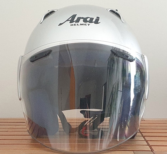 Arai moottoripyöräkypärä lapselle