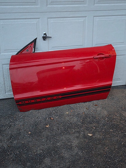 Ford mustang 2005-2009 vasen ovi