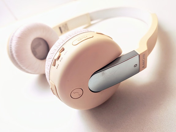 Sony DR-BTN200 Bluetooth-kuulokkeet valkoinen