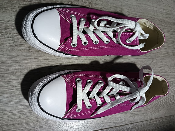 Converse 40/25.5cm tennarit (Herttoniemi/Hki)