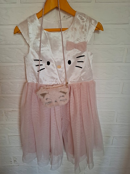 Hello Kitty mekko
