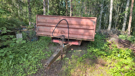 Traktorin peräkärry, Tume, peräkärri