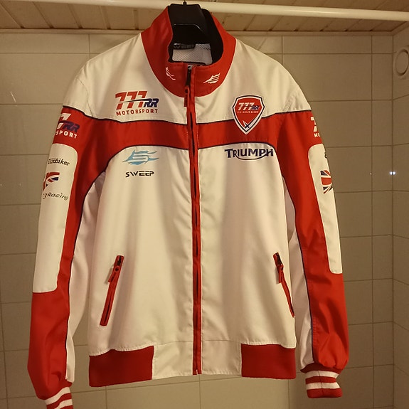 Sweep fashion Finland takki