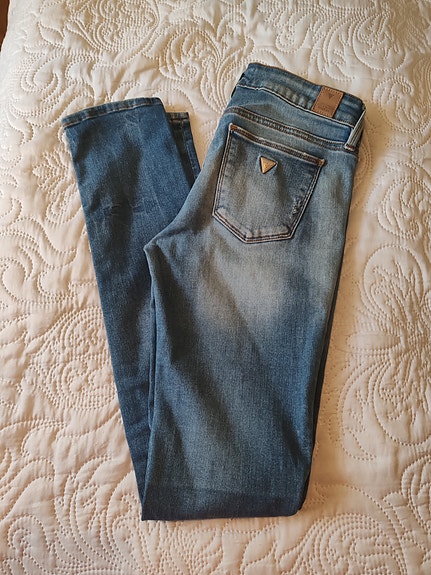 Guess farkut 27